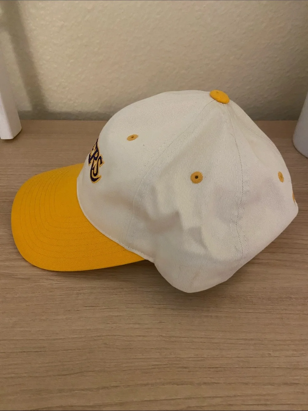 Mitchell & Ness Kids Lakers White and Yellow Baseball Hat